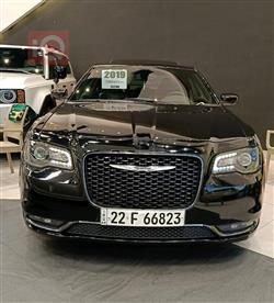 کرایسلەر 300